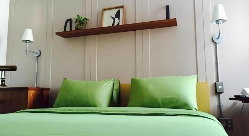 The House Tour Middletown Hotel Bandung Eksteriør billede